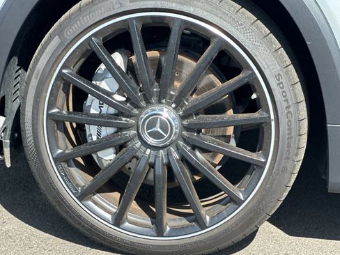 Used 2024 Mercedes-Benz GLB 35 AMG 4MATIC image 32