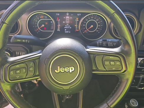 Used 2018 Jeep Wrangler Unlimited Sport S AWD/4WD image 12
