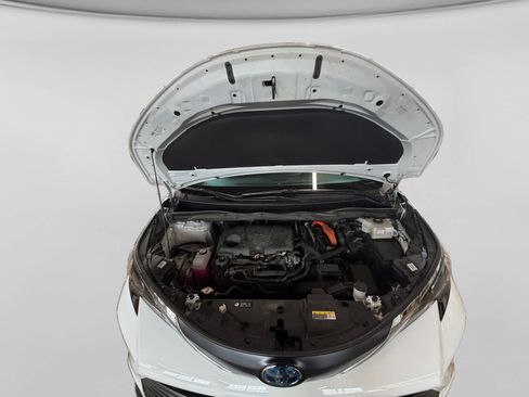 Used 2024 Toyota Sienna LE AWD/4WD image 24