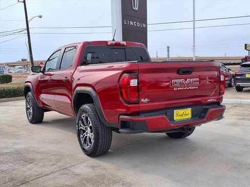 Used 2024 GMC Canyon AT4 w/ AT4 Premium Package image 4