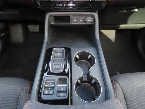 New 2026 Honda Pilot Sport image 25