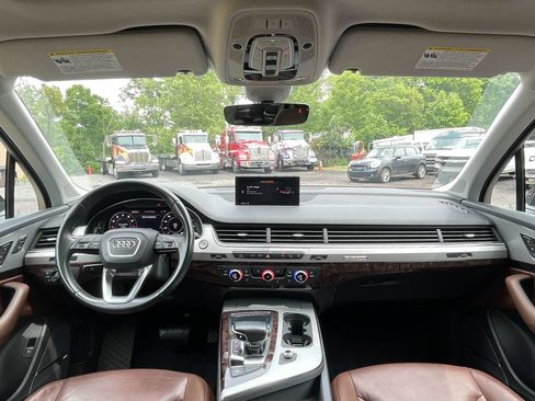 Used 2019 Audi Q7 2.0T Premium Plus w/ Premium Plus Package AWD/4WD image 24