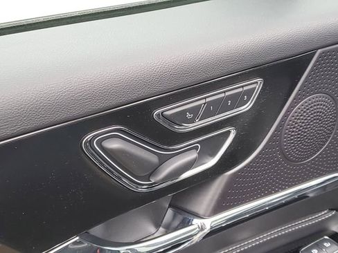 Certified 2024 Lincoln Corsair Reserve w/ Equipment Group 201A image 11