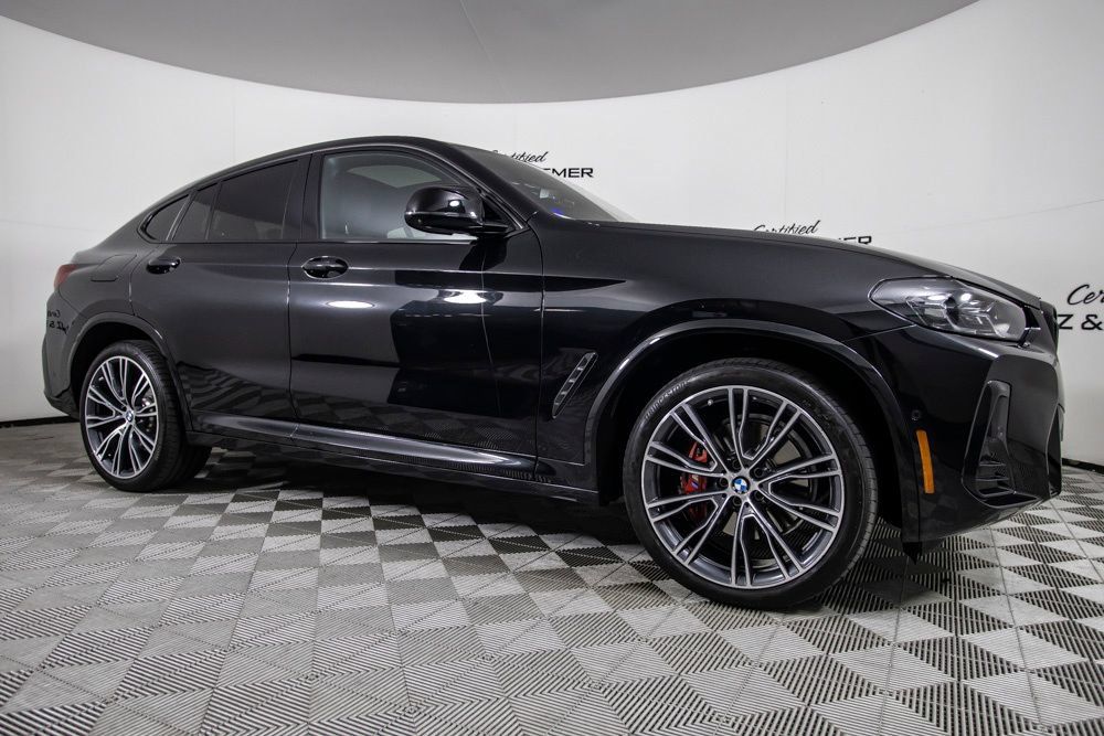 Used 2024 BMW X4 M40i w/ Premium Package AWD/4WD image 2