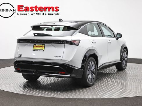 Used 2023 Nissan Ariya FWD image 5