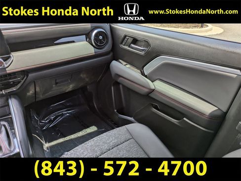 Used 2023 Chevrolet Colorado Z71 w/ Z71 Convenience Package 2 image 14