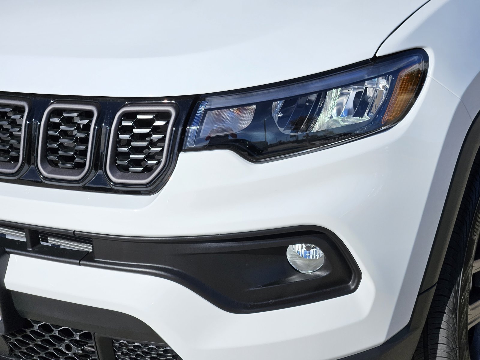 New 2026 Jeep Compass Latitude AWD/4WD image 10