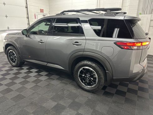 Used 2025 Nissan Pathfinder Rock Creek image 7