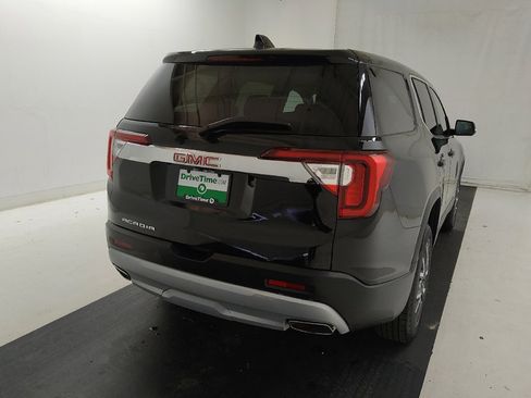 Used 2023 GMC Acadia SLE w/ LPO, Floor Liner Package FWD image 7
