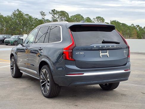 New 2026 Volvo XC90 B6 Ultra w/ Protection Package image 5