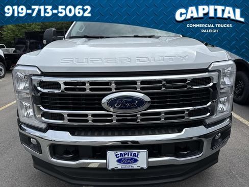 New 2026 Ford F450 XL w/ XL Chrome Package RWD image 10