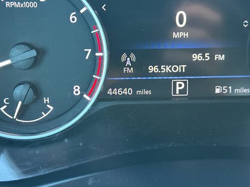 Used 2023 Nissan Sentra SV image 30