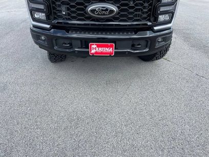 New 2026 Ford F250 Lariat w/ Tremor Off-Road Package