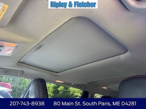 Used 2019 Toyota Highlander SE AWD/4WD image 7