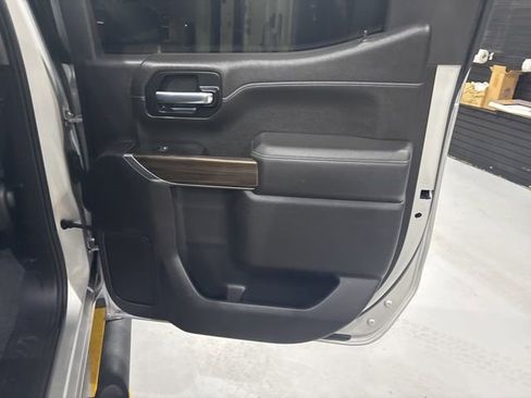 Used 2021 Chevrolet Silverado 1500 LT Trail Boss w/ Bed Protection Package image 32