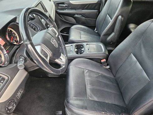 Used 2018 Dodge Grand Caravan GT image 13