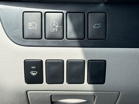 Used 2019 Toyota Highlander XLE FWD image 35