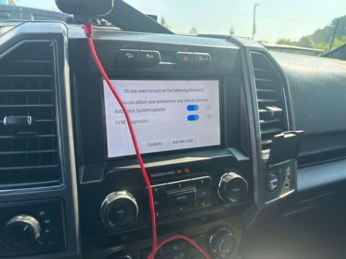 Used 2019 Ford F150 XLT w/ Equipment Group 302A Luxury AWD/4WD image 12
