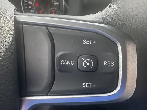 Used 2024 RAM 2500 Big Horn w/ Bed Utility Group image 19