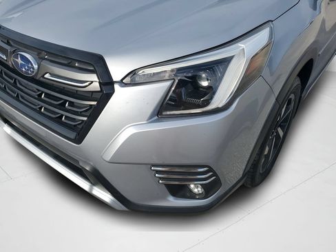 Used 2022 Subaru Forester Touring AWD/4WD image 25