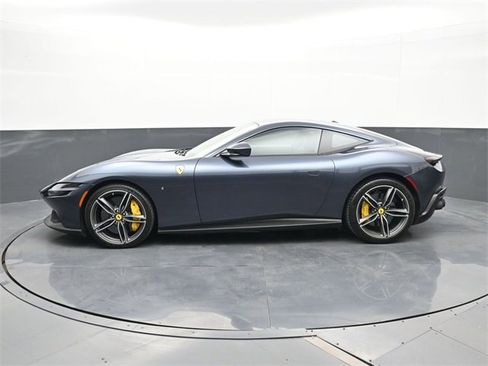 Used 2023 Ferrari Roma image 2