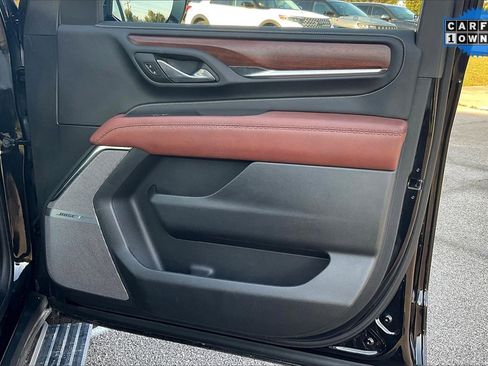 Used 2023 GMC Yukon Denali Ultimate image 24