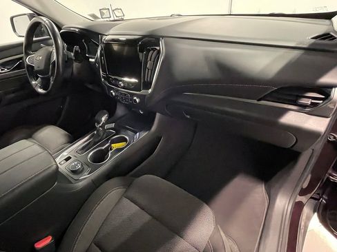Used 2021 Chevrolet Traverse LT AWD/4WD image 29