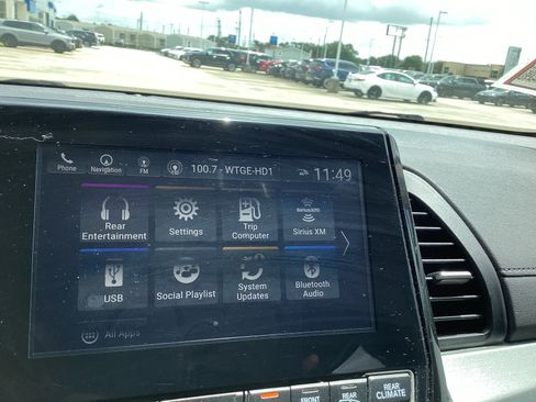 Used 2019 Honda Odyssey Elite image 21