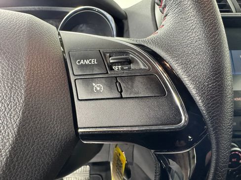 Used 2025 Mitsubishi Outlander Sport LE image 16