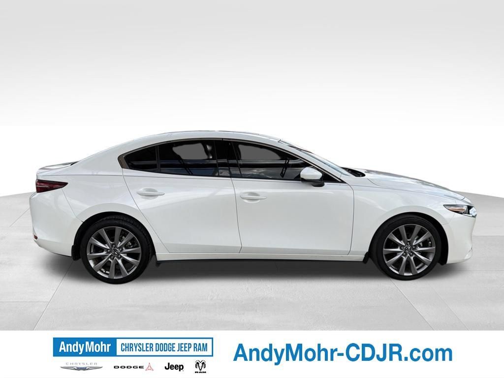 Used 2019 MAZDA MAZDA3 Sedan w/ Premium Package FWD image 8