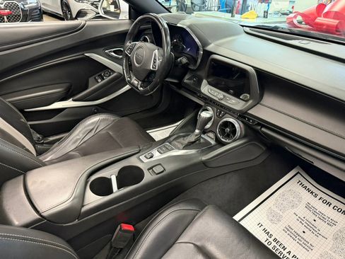 Used 2019 Chevrolet Camaro SS image 73
