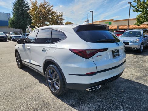 Certified 2023 Acura MDX A-Spec image 3