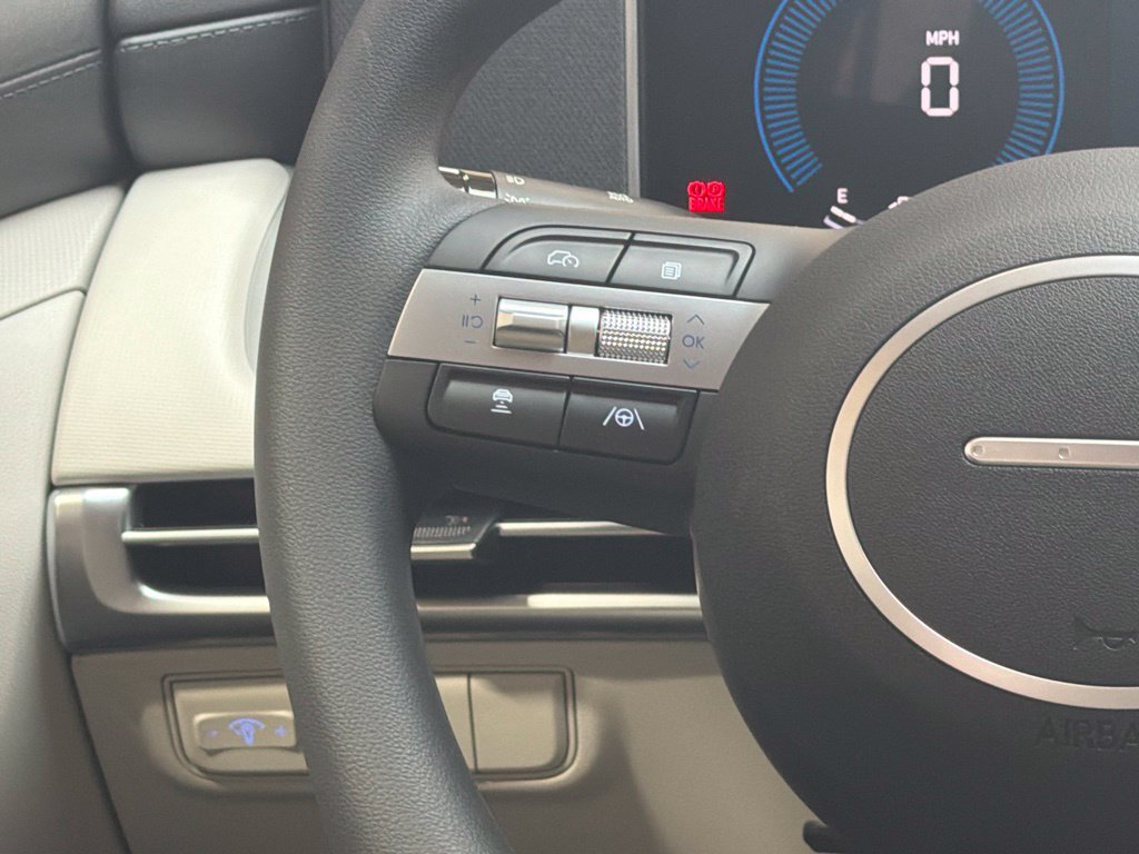 New 2026 Hyundai Tucson SEL Plus FWD image 17
