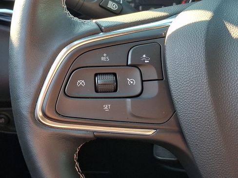 Used 2023 Buick Encore GX Select w/ Sport Touring Package FWD image 21