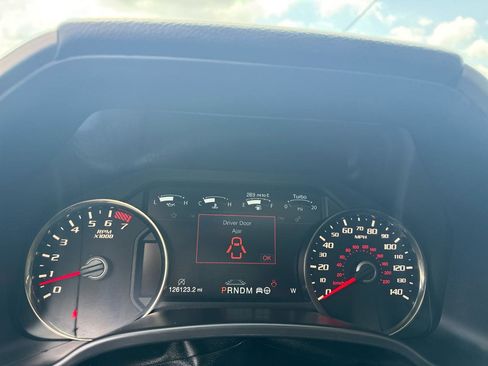 Used 2019 Ford F150 Raptor w/ Equipment Group 802A Luxury AWD/4WD image 22