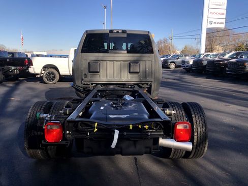 New 2026 RAM 4500 Tradesman image 17