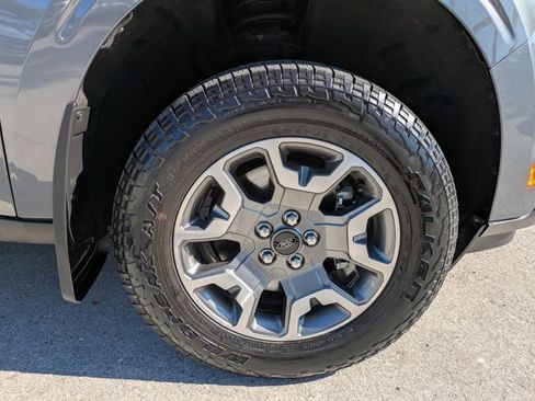 Certified 2022 Ford Maverick Lariat w/ Lariat Luxury Package image 10