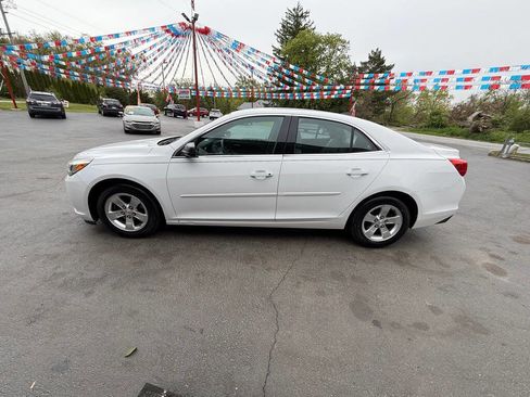 Used 2014 Chevrolet Malibu LS w/ Protection Package FWD image 4