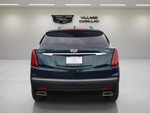 New 2026 Cadillac XT5 Luxury image 4