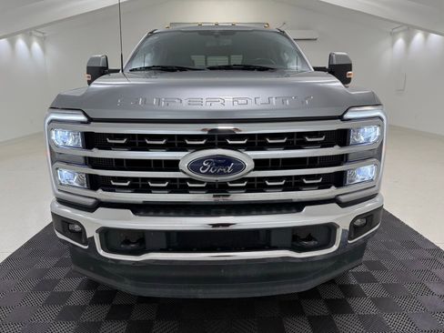 Used 2023 Ford F250 Lariat w/ FX4 Off-Road Package AWD/4WD image 2