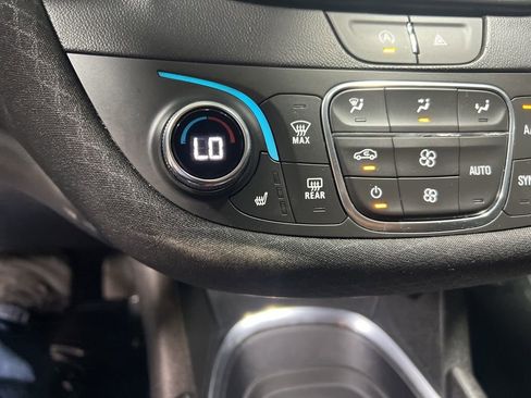 Used 2023 Chevrolet Malibu LT image 30