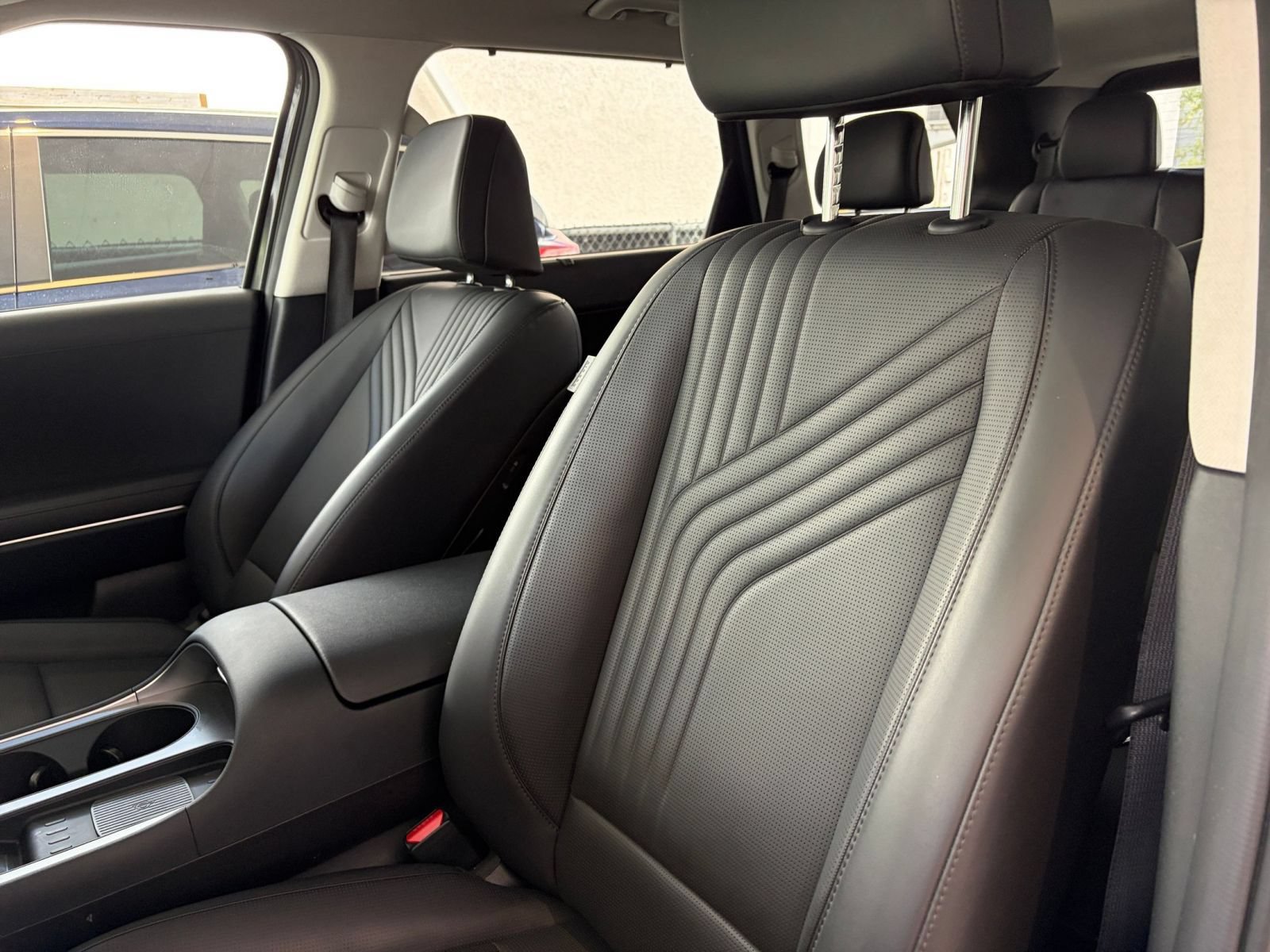Used 2026 Hyundai Palisade SEL FWD image 38