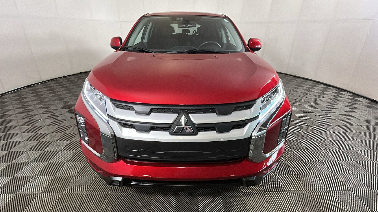 Used 2025 Mitsubishi Outlander Sport ES AWD/4WD image 7