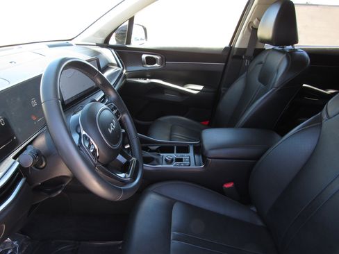 Used 2024 Kia Sorento S AWD/4WD image 14