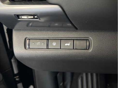 New 2026 Nissan Pathfinder Rock Creek AWD/4WD image 15