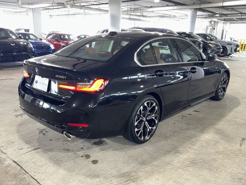 Certified 2025 BMW 330i Sedan w/ Premium Package image 8