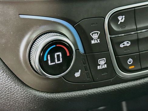 Used 2019 Chevrolet Equinox LT AWD/4WD image 20