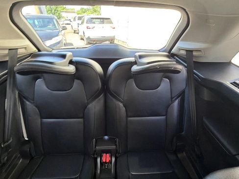 Used 2023 Volvo XC90 B5 Core AWD/4WD image 28