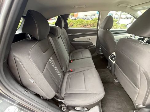 Used 2024 Hyundai Tucson SEL FWD image 36