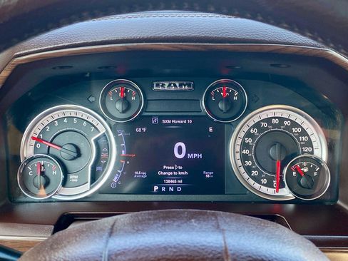 Used 2013 RAM 1500 Laramie image 18